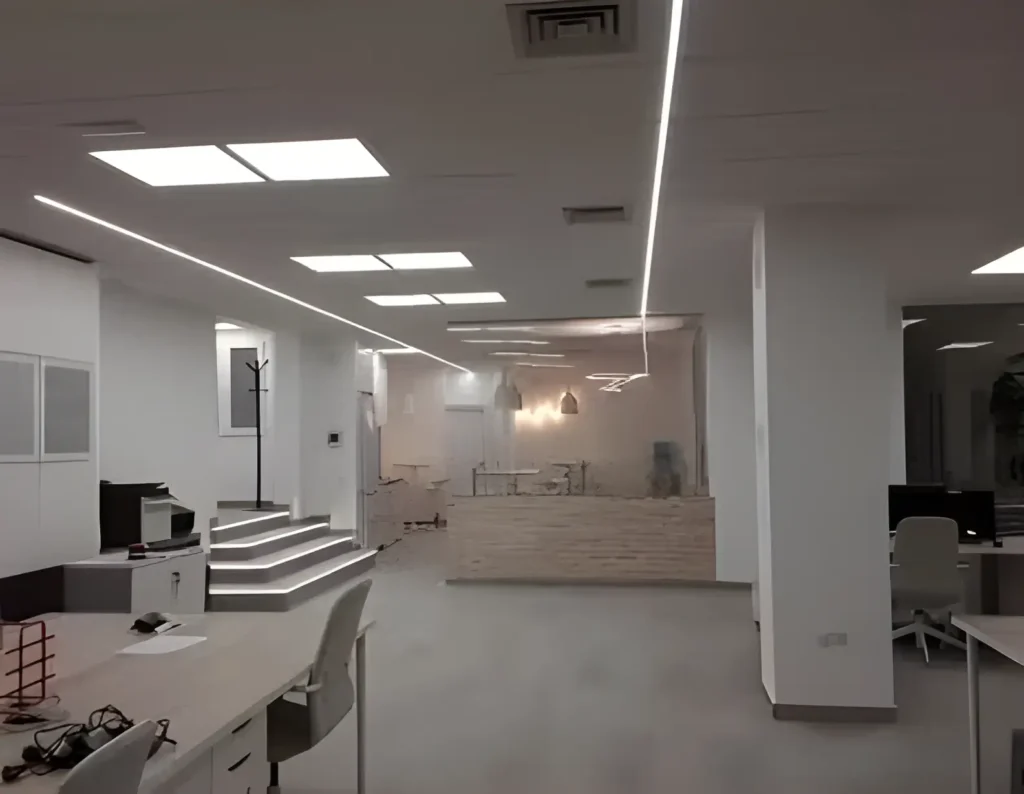Local comercial reformado por empresa de Reformas Murcia